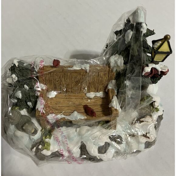 Department 56 Mill Creek Park Bench 52654 Trees Lamppost Cardinals Boxed - Picture 2 of 9